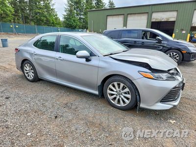 Czwarte zdjęcie samochodu z boku: 2019 TOYOTA CAMRY LE VIN:4T1B11HK8KU736287 - miniatura
