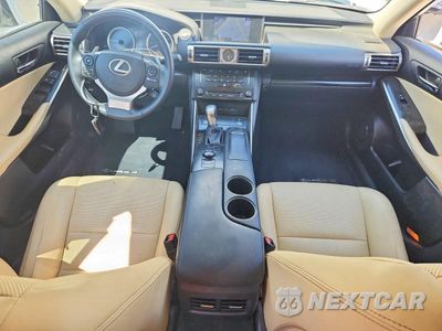 Zdjęcie 8 z 12 samochodu: 2014 LEXUS IS 250 VIN:JTHBF1D25E5013537 - miniatura