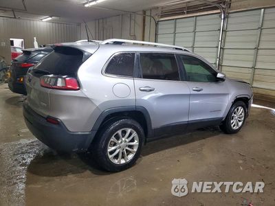 Trzecie zdjęcie samochodu z tyłu: 2019 JEEP CHEROKEE LATITUDE VIN:1C4PJLCB5KD123217 - miniatura