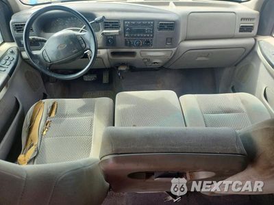 Zdjęcie 8 z 12 samochodu: 2001 FORD F250 SUPER DUTY VIN:1FTNW21SX1EC62905 - miniatura