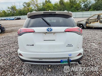 Zdjęcie 6 z 13 samochodu: 2017 TOYOTA RAV4 HYBRID XLE VIN:JTMRJREV6HD074797 - miniatura