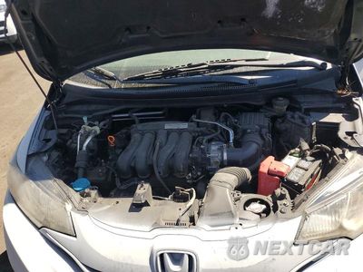 Zdjęcie 11 z 12 samochodu: 2016 HONDA FIT EX VIN:JHMGK5H76GX029526 - miniatura