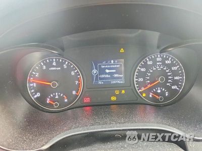 Zdjęcie 9 z 12 samochodu: 2018 KIA OPTIMA LX VIN:5XXGT4L32JG208755 - miniatura
