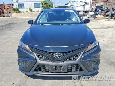 Piąte zdjęcie samochodu w środku: 2024 TOYOTA CAMRY SE VIN:4T1G11AKXRU842167 - miniatura