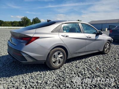 Trzecie zdjęcie samochodu z tyłu: 2025 HYUNDAI ELANTRA SE VIN:KMHLL4DG7SU055989 - miniatura