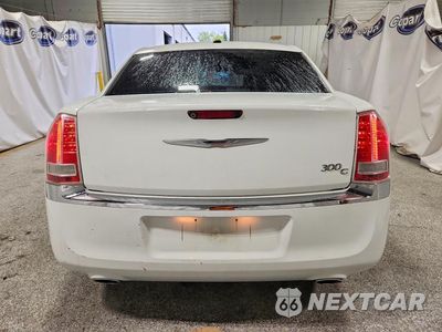 Zdjęcie 6 z 12 samochodu: 2013 CHRYSLER 300C VIN:2C3CCAET0DH650515 - miniatura