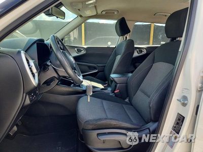 Zdjęcie 7 z 13 samochodu: 2020 KIA SOUL S VIN:KNDJ23AU0L7059692 - miniatura
