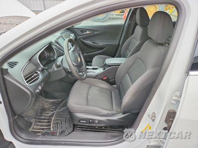 Zdjęcie 7 z 12 samochodu: 2017 CHEVROLET MALIBU LT VIN:1G1ZE5ST6HF258246 - miniatura