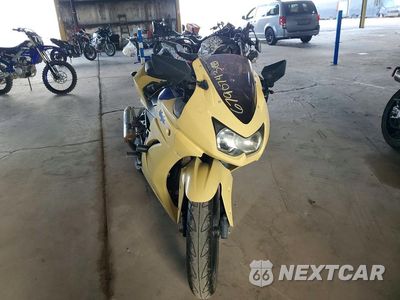 Drugie zdjęcie samochodu z przodu: 2009 KAWASAKI EX250 J VIN:JKAEXMJ189DA39504 - miniatura