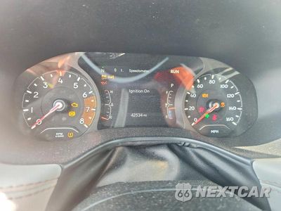 Zdjęcie 9 z 14 samochodu: 2025 JEEP COMPASS LIMITED VIN:3C4NJDCN7ST507968 - miniatura
