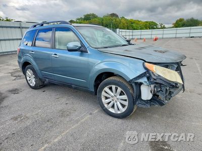 Czwarte zdjęcie samochodu z boku: 2012 SUBARU FORESTER 2.5X PREMIUM VIN:JF2SHADC7CH425296 - miniatura