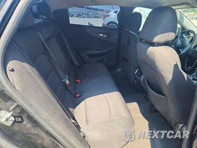 Zdjęcie 10 z 13 samochodu: 2018 CHEVROLET MALIBU LT VIN:1G1ZD5ST3JF151678 - miniatura