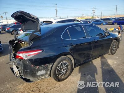 Trzecie zdjęcie samochodu z tyłu: 2018 TOYOTA CAMRY LE VIN:4T1B31HKXJU501494 - miniatura