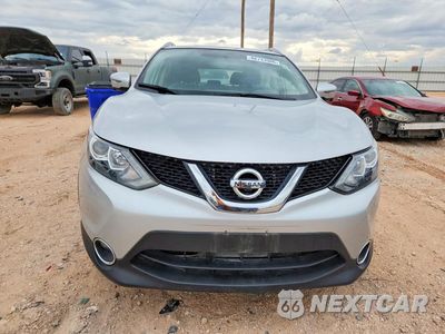 Piąte zdjęcie samochodu w środku: 2017 NISSAN ROGUE SPORT SL VIN:JN1BJ1CP7HW023016 - miniatura