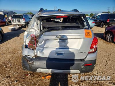 Zdjęcie 6 z 12 samochodu: 2016 CHEVROLET TRAX 1LT VIN:3GNCJLSB0GL264480 - miniatura