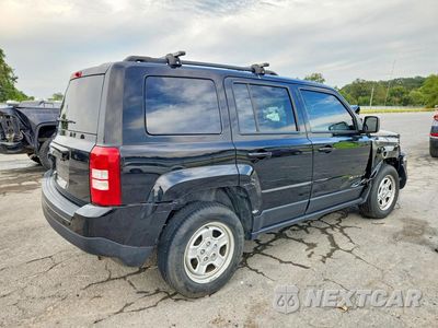 Trzecie zdjęcie samochodu z tyłu: 2017 JEEP PATRIOT SPORT VIN:1C4NJRBB5HD150910 - miniatura