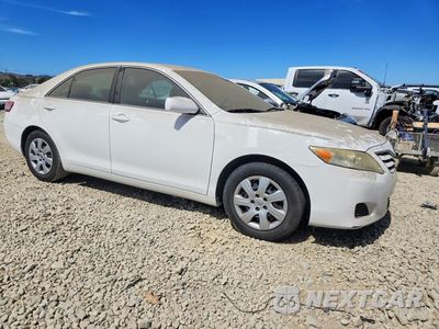 Czwarte zdjęcie samochodu z boku: 2010 TOYOTA CAMRY LE VIN:4T1BF3EKXAU550282 - miniatura