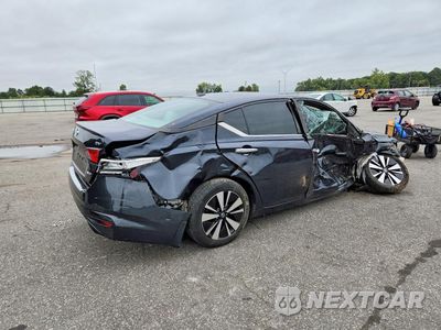 Trzecie zdjęcie samochodu z tyłu: 2021 NISSAN ALTIMA SV VIN:1N4BL4DWXMN420109 - miniatura