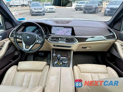 Zdjęcie 6 z 10 samochodu: 2019 BMW X5 XDRIVE40I VIN:5UXCR6C57KLK81761 - miniatura