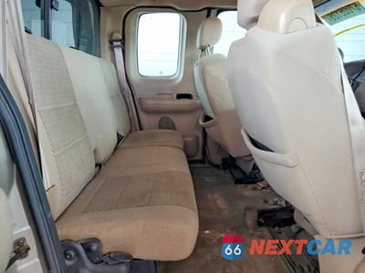 Zdjęcie 10 z 12 samochodu: 2002 FORD F150 VIN:1FTRX18W02NB83486 - miniatura