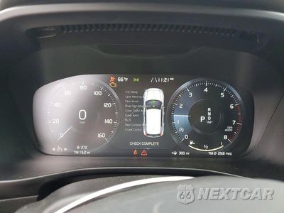 Zdjęcie 9 z 14 samochodu: 2019 VOLVO XC40 T5 R-DESIGN VIN:YV4162UM8K2084374 - miniatura