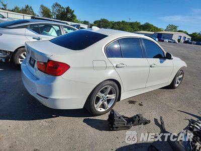 Trzecie zdjęcie samochodu z tyłu: 2015 BMW 328 XI SULEV VIN:WBA3B5G53FNS11899 - miniatura