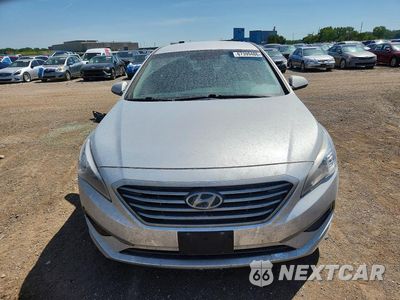 Piąte zdjęcie samochodu w środku: 2015 HYUNDAI SONATA SE VIN:5NPE24AF2FH079564 - miniatura