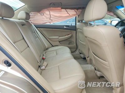 Zdjęcie 10 z 12 samochodu: 2005 HONDA ACCORD EX VIN:1HGCM66525A051056 - miniatura