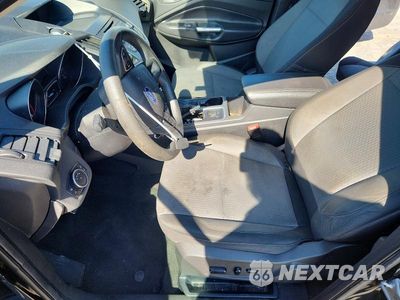Zdjęcie 7 z 13 samochodu: 2017 FORD ESCAPE SE VIN:1FMCU0G92HUA39677 - miniatura