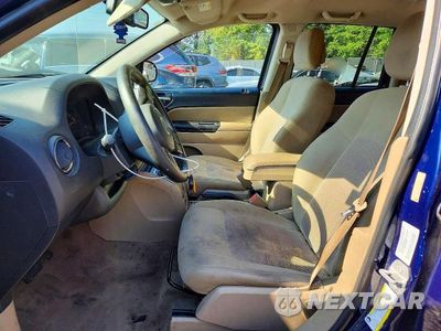 Zdjęcie 7 z 13 samochodu: 2016 JEEP COMPASS SPORT VIN:1C4NJCBA4GD621643 - miniatura