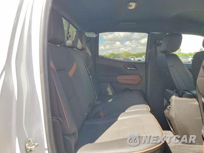 Zdjęcie 10 z 12 samochodu: 2024 GMC CANYON AT4 VIN:1GTP6DEK9R1134446 - miniatura