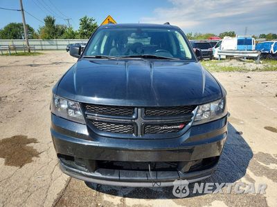 Piąte zdjęcie samochodu w środku: 2020 DODGE JOURNEY SE VIN:3C4PDCABXLT194984 - miniatura
