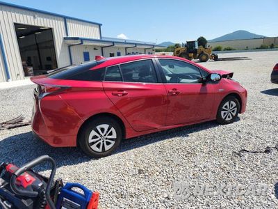 Trzecie zdjęcie samochodu z tyłu: 2018 TOYOTA PRIUS FOUR VIN:JTDKARFU7J3547397 - miniatura