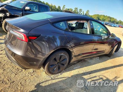 Trzecie zdjęcie samochodu z tyłu: 2025 TESLA MODEL 3 VIN:5YJ3E1EAXSF051158 - miniatura