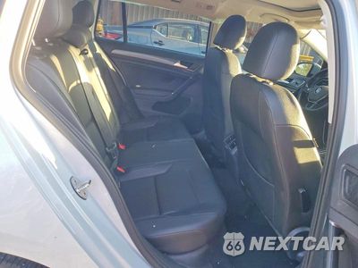 Zdjęcie 10 z 12 samochodu: 2019 VOLKSWAGEN GOLF SPORTWAGEN S VIN:3VWY57AU2KM507784 - miniatura
