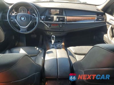 Zdjęcie 8 z 12 samochodu: 2012 BMW X5 XDRIVE50I VIN:5UXZV8C5XCL425645 - miniatura
