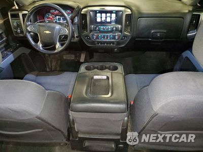Zdjęcie 8 z 12 samochodu: 2018 CHEVROLET SILVERADO K1500 LT VIN:3GCUKREC8JG319520 - miniatura
