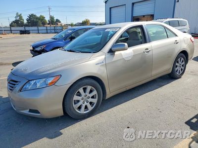 2007 TOYOTA CAMRY HYBRID JTNBB46K373028995 - główne zdjęcie licytacji z USA - miniatura