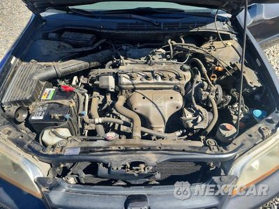 Zdjęcie 11 z 12 samochodu: 2000 HONDA ACCORD EX VIN:JHMCG5650YC018046 - miniatura