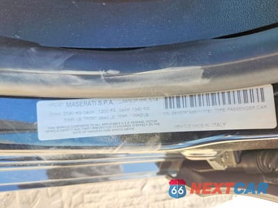 Zdjęcie 12 z 12 samochodu: 2014 MASERATI GHIBLI S VIN:ZAM57RTA2E1117781 - miniatura