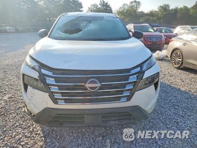 Piąte zdjęcie samochodu w środku: 2025 NISSAN ROGUE S VIN:5N1BT3AB7SC854434 - miniatura