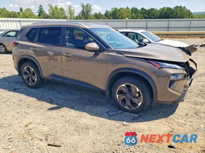 Czwarte zdjęcie samochodu z boku: 2024 NISSAN ROGUE SV VIN:JN8BT3BB6RW444157 - miniatura