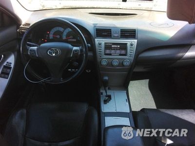 Zdjęcie 8 z 12 samochodu: 2010 TOYOTA CAMRY SE V6 VIN:4T1BK3EK9AU109545 - miniatura