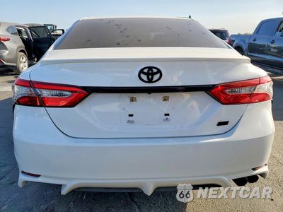 Zdjęcie 6 z 12 samochodu: 2018 TOYOTA CAMRY SE VIN:4T1B11HK6JU102992 - miniatura