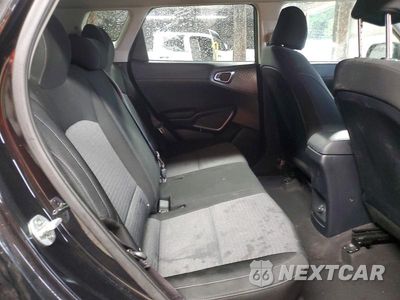Zdjęcie 11 z 14 samochodu: 2022 KIA SOUL GT LINE VIN:KNDJ63AU2N7805180 - miniatura
