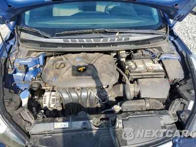 Zdjęcie 11 z 12 samochodu: 2015 HYUNDAI ELANTRA SE VIN:5NPDH4AE9FH586589 - miniatura
