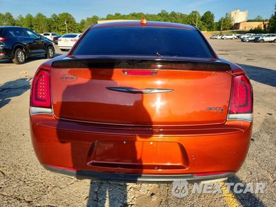 Zdjęcie 6 z 13 samochodu: 2021 CHRYSLER 300 S VIN:2C3CCABG0MH545934 - miniatura