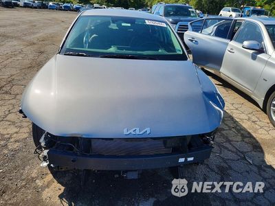 Piąte zdjęcie samochodu w środku: 2025 KIA K4 EX VIN:3KPFU4DE7SE168269 - miniatura