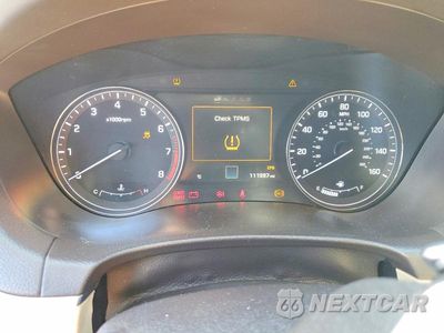 Zdjęcie 9 z 12 samochodu: 2017 GENESIS G80 ULTIMATE VIN:KMHGN4JF0HU201469 - miniatura