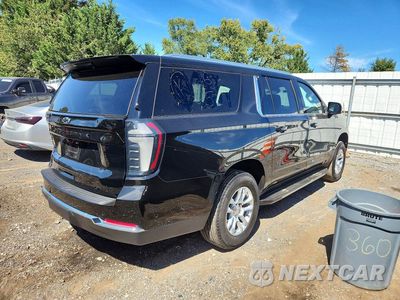 Trzecie zdjęcie samochodu z tyłu: 2026 CHEVROLET SUBURBAN K1500 LT VIN:1GNS6CKD6TR352886 - miniatura
